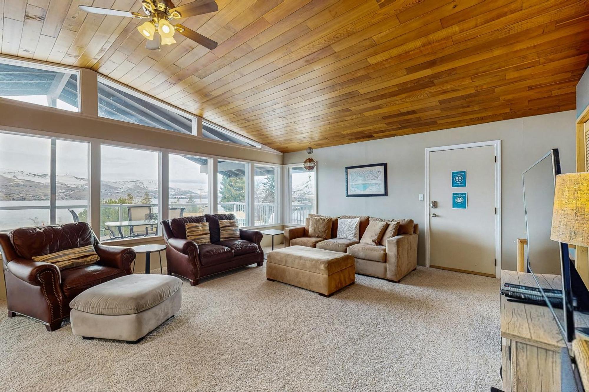 Royal View On Lakeshore Chelan Extérieur photo