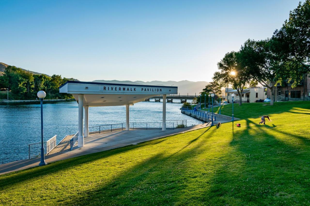 Royal View On Lakeshore Chelan Extérieur photo