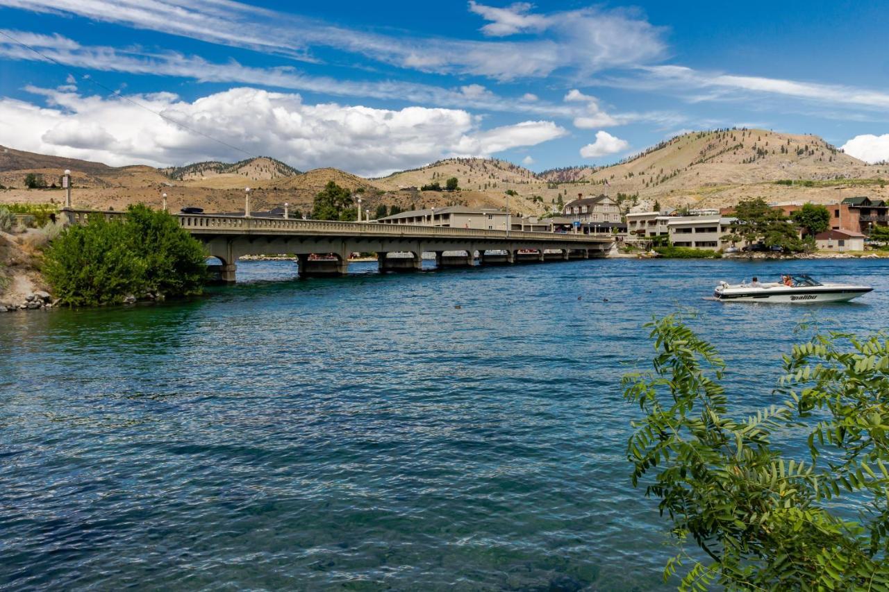Royal View On Lakeshore Chelan Extérieur photo